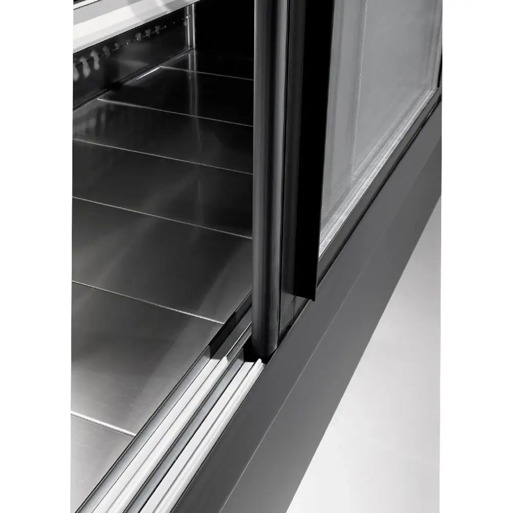 Diamond Wandkoeling | Padova | Zwart | +3°c/+6°c | Geforceerd | 4 Schappen | 1.15kw | Schuifdeuren | 1800x570x2000(h)mm