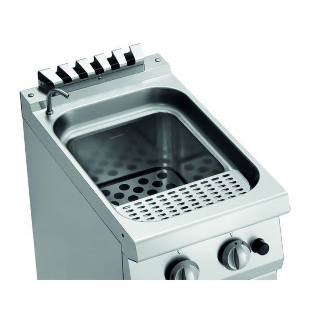 Bartscher Pastakoker op Onderstel Gas 24l | Ingebouwde Aftapkraan | 8.7kw | 400x700x850(h)mm