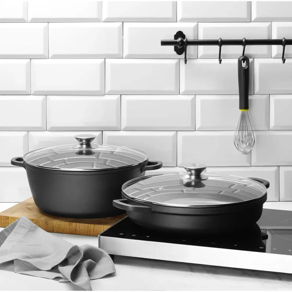 Hendi Braadpan | Aluminium (antiaanbaklaag) | 7L | Div. Warmtebronnen | Incl. Deksel | 367x290x122(h)mm