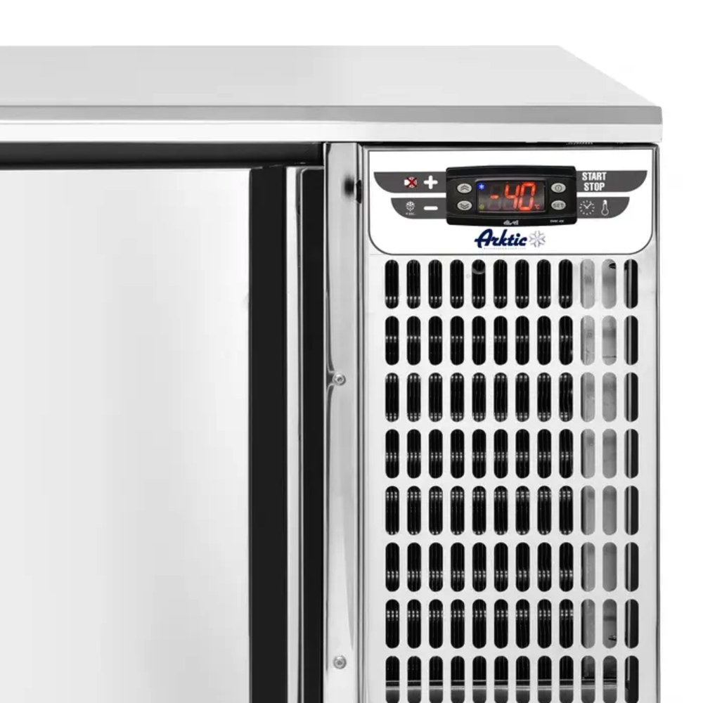 Arktic by Hendi Blastchiller | 3 Niveaus (2/3 Gn) | Max. 9kg (koelen) / 7kg (vriezen) | 0.55kw (230v) | 660x640x420(h)mm