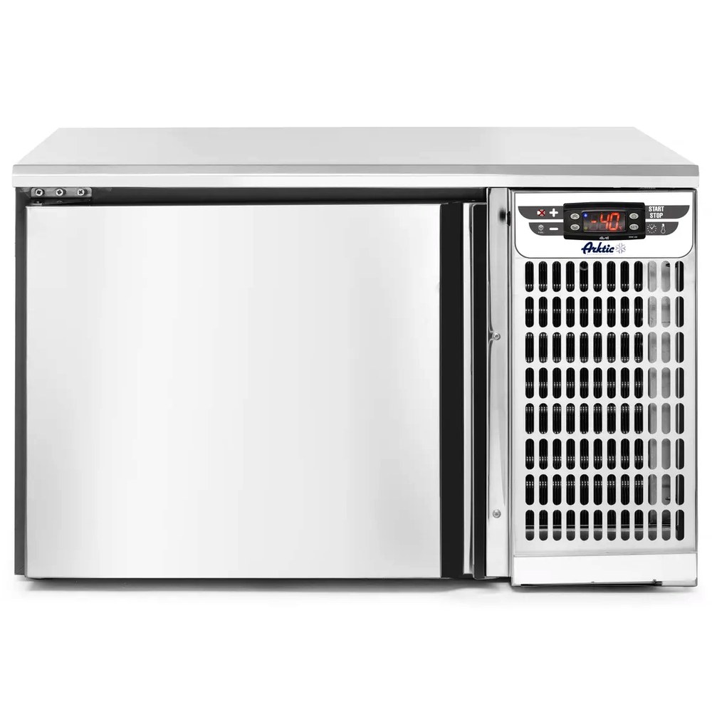 Arktic by Hendi Blastchiller | 3 Niveaus (2/3 Gn) | Max. 9kg (koelen) / 7kg (vriezen) | 0.55kw (230v) | 660x640x420(h)mm