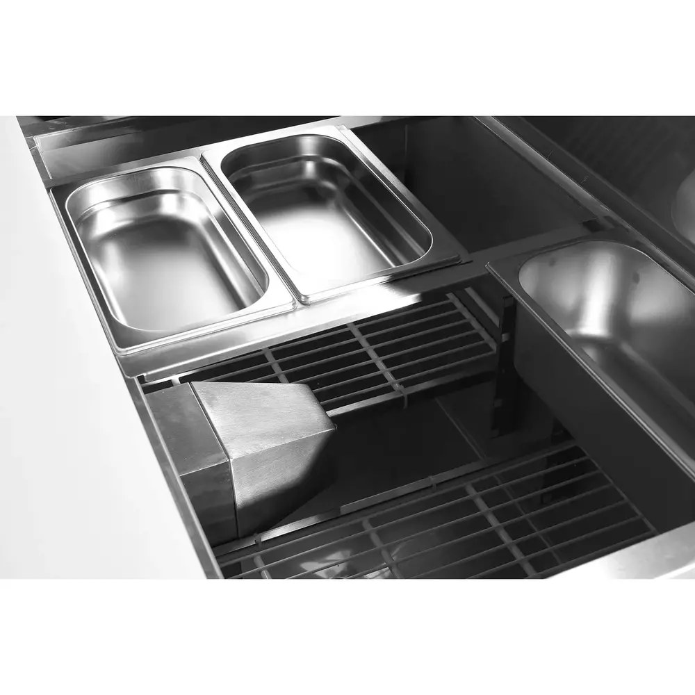 Arktic by Hendi Saladette | Kitchenline | 300l | 2 Deuren (1/1 Gn) | Boven 2x 1/1 GN + 3x 1/6 GN | -2°c/+8°c | Geforceerd | Schuif-/klapdeksel + Snijblad | 900x700x888(h)mm