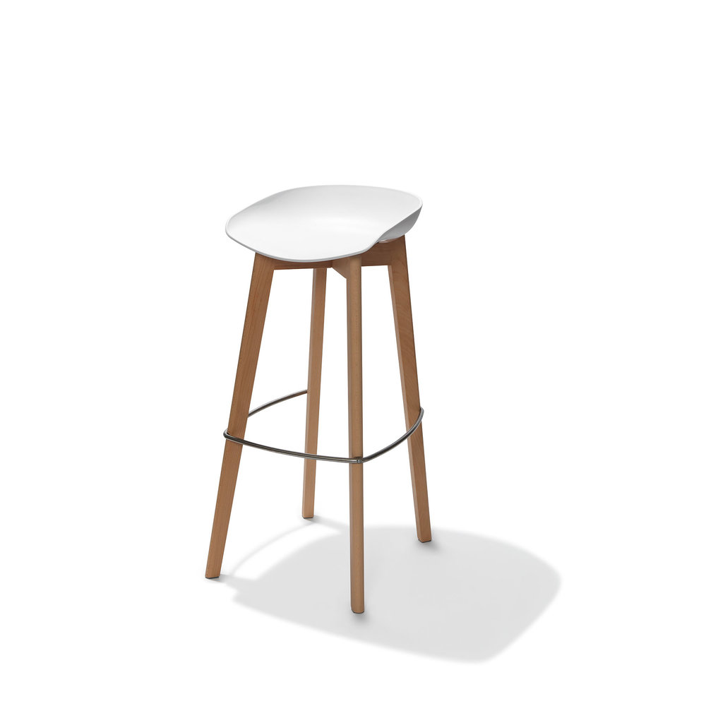 Veba Barkruk Keeve | Laag | Zwart | Hout/kunststof | Stapelbaar | 530x470x900(h)mm