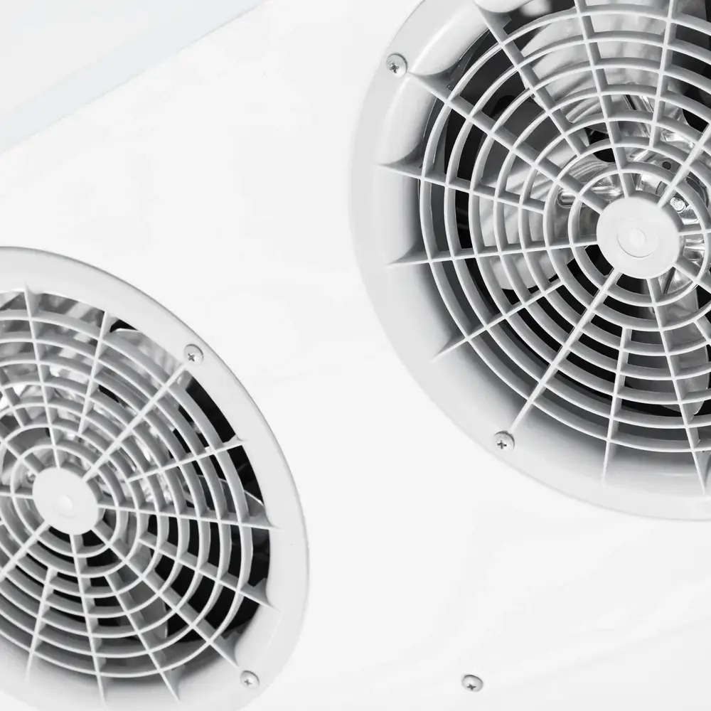 Tefcold Vrieskast | Serie LG | 2050l | Wit/zwart | -14°c/-25°c | Geforceerd | Draaideuren | Wielen | 2079x805x2065(h)mm