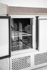 Hendi Pizzawerkbank Met 3 Deuren en Koelvitrine 380+40l