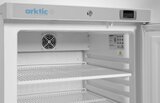 Hendi Budget Line Koelkast in Een Wit Gespoten Stalen Behuizing