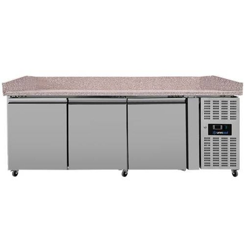 Unnicool Pizzawerkbank | 580l | 3 Deuren (en600x400) | +2°c/+8°c | Geforceerd | Wielen (geremd) | 2020x800x850/990(h)mm