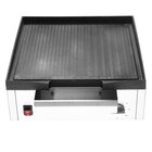 Buffalo Bak-/grillplaat | Elektrisch | Glad Oppervlak 385x280 (gietijzer) | 50°c/300°c | 1.8kw (230v) | 430x320x203(h)mm