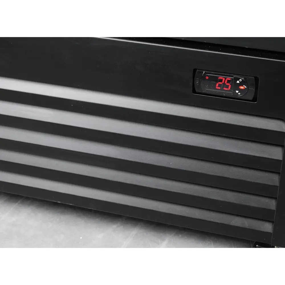 Combisteel Koelkast | 780l | Zwart | +2°c/+10°c | Geforceerd | Draaideuren | Wielen (geremd) | 1120x595x2100(h)mm