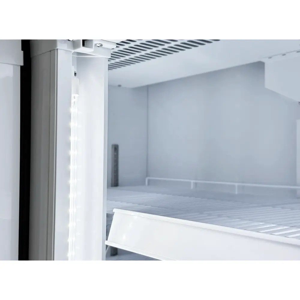 Combisteel Koelkast | Serie Fcu | 740l | Zwart/wit | +1°c/+10°c | Geforceerd | Draaideuren | Wielen (geremd) | 1120x610x1973(h)mm