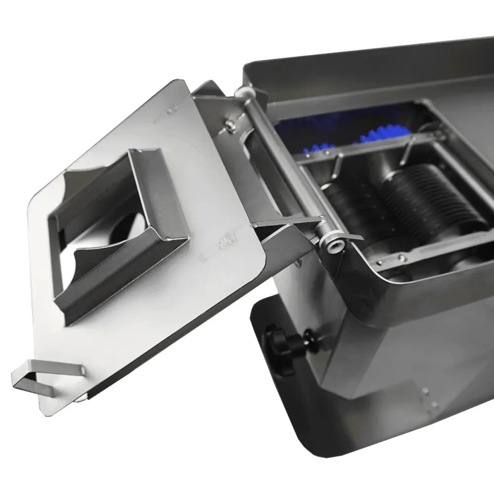 Combisteel Vleesvermalser | Elektrisch | Rvs | 250kg/u | 0.55kw (230v) | 320x470x490(h)mm