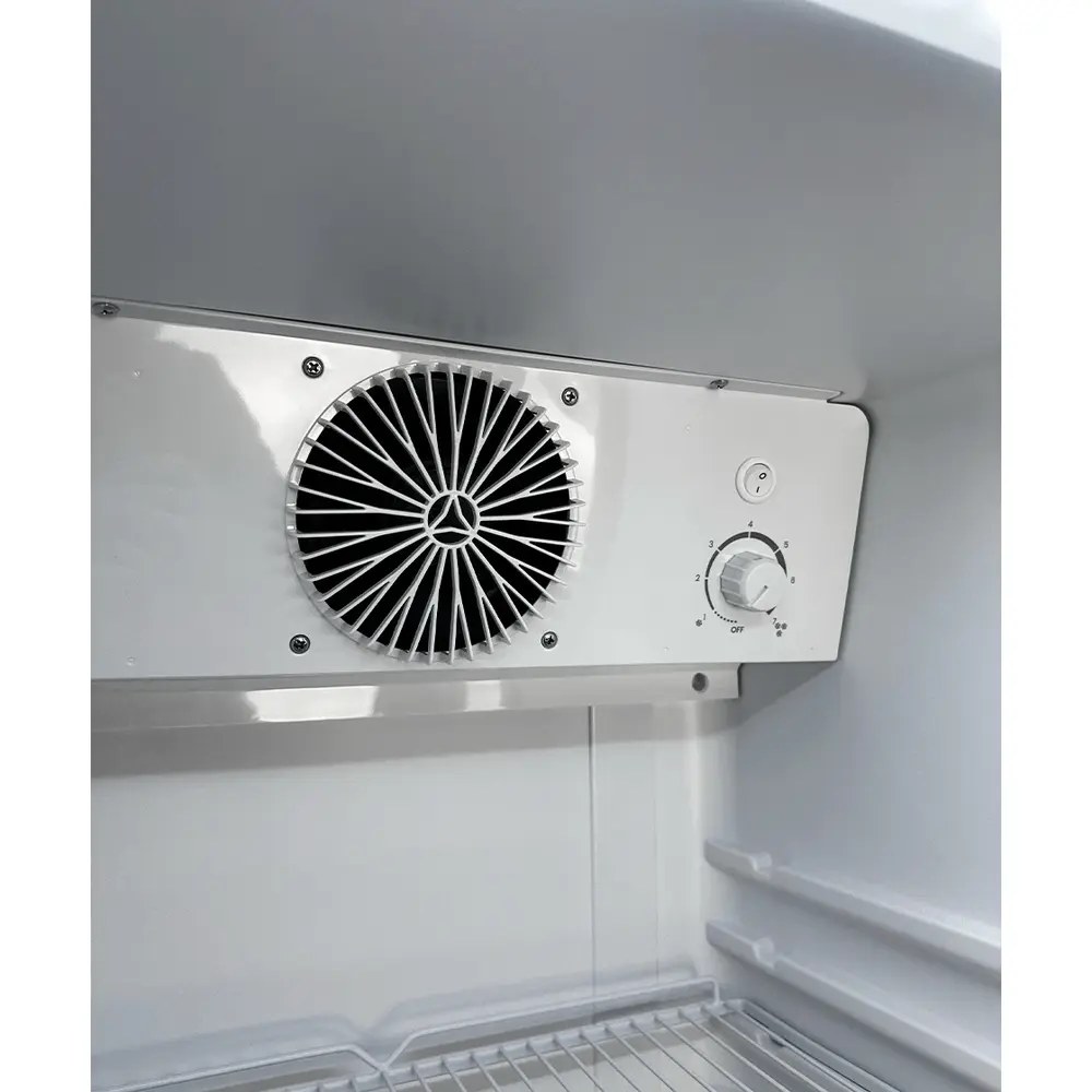 Combisteel Koelkast | Pib | Laag Model | 240l | Zwart | +1°c/+10°c | Geforceerd | Wielen | 540x560x1525(h)mm